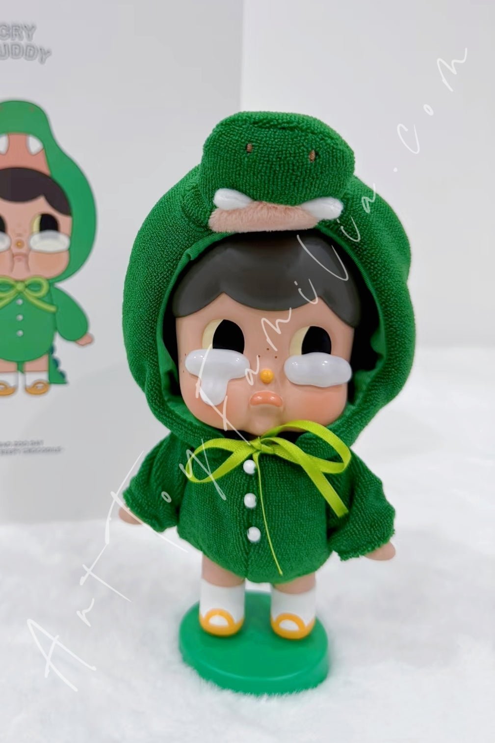 crybaby-crybuddy-200-sad-zoo-day-series-POP Mart Crybaby