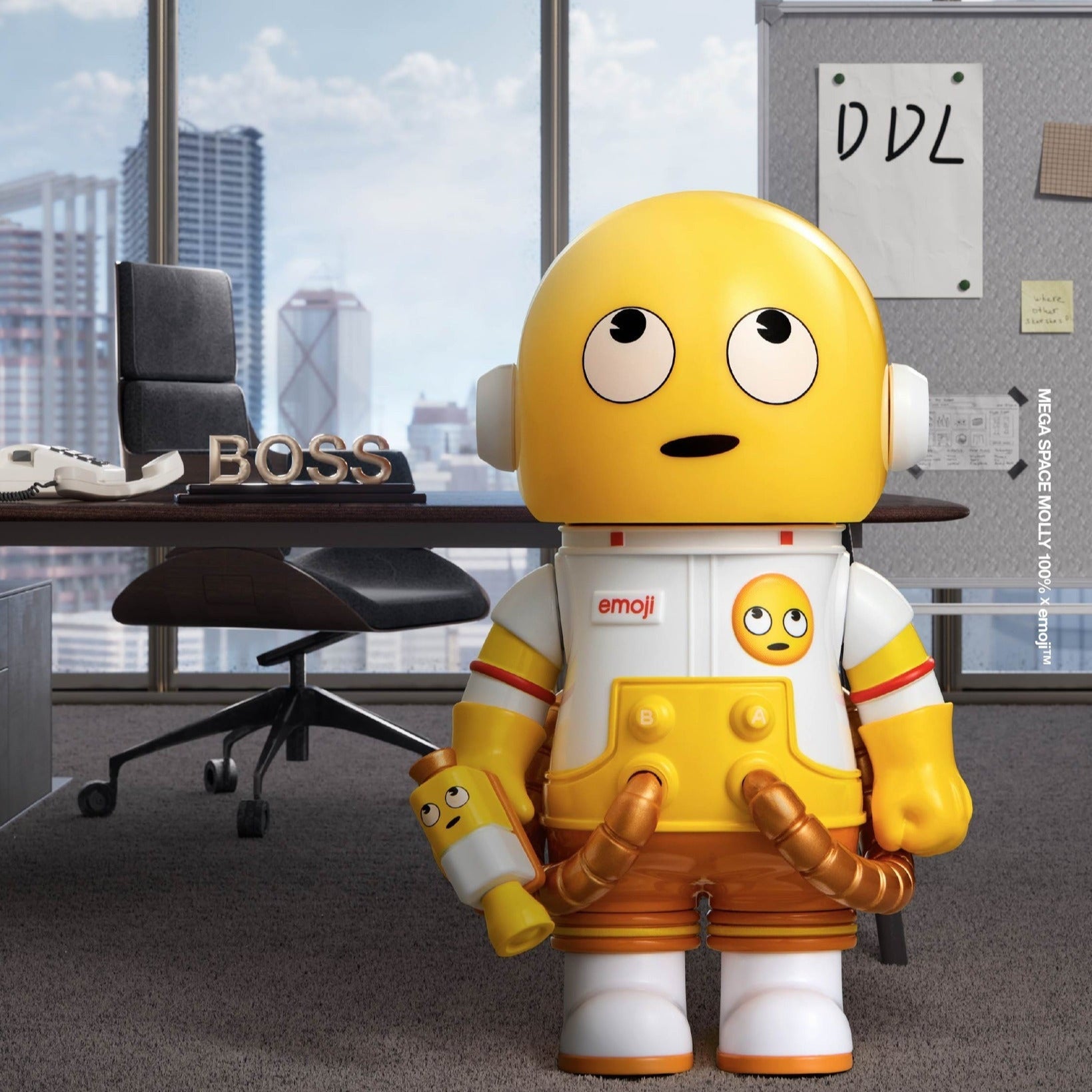 mega-space-molly-100-emojiв„ў-series  POP Mart MOLLY